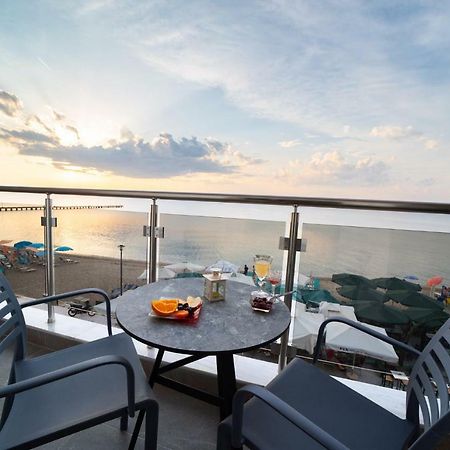 Apartmán Atlantis "Pleasure By The Sea" Peraía Exteriér fotografie